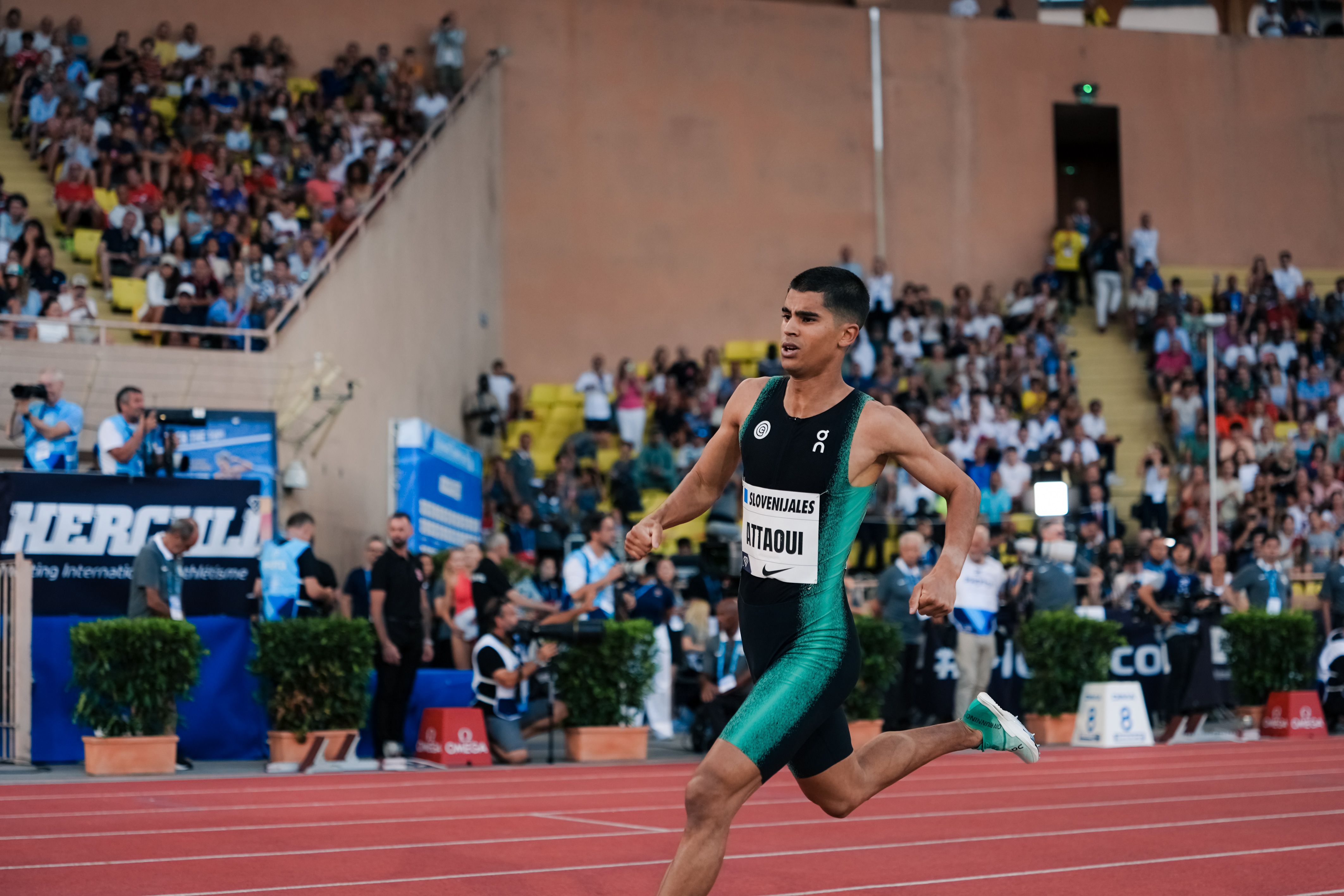Mohamed Attaoui será uno de los tres españoles que compitan en la Diamond League de Mónaco. SPORTMEDIA.