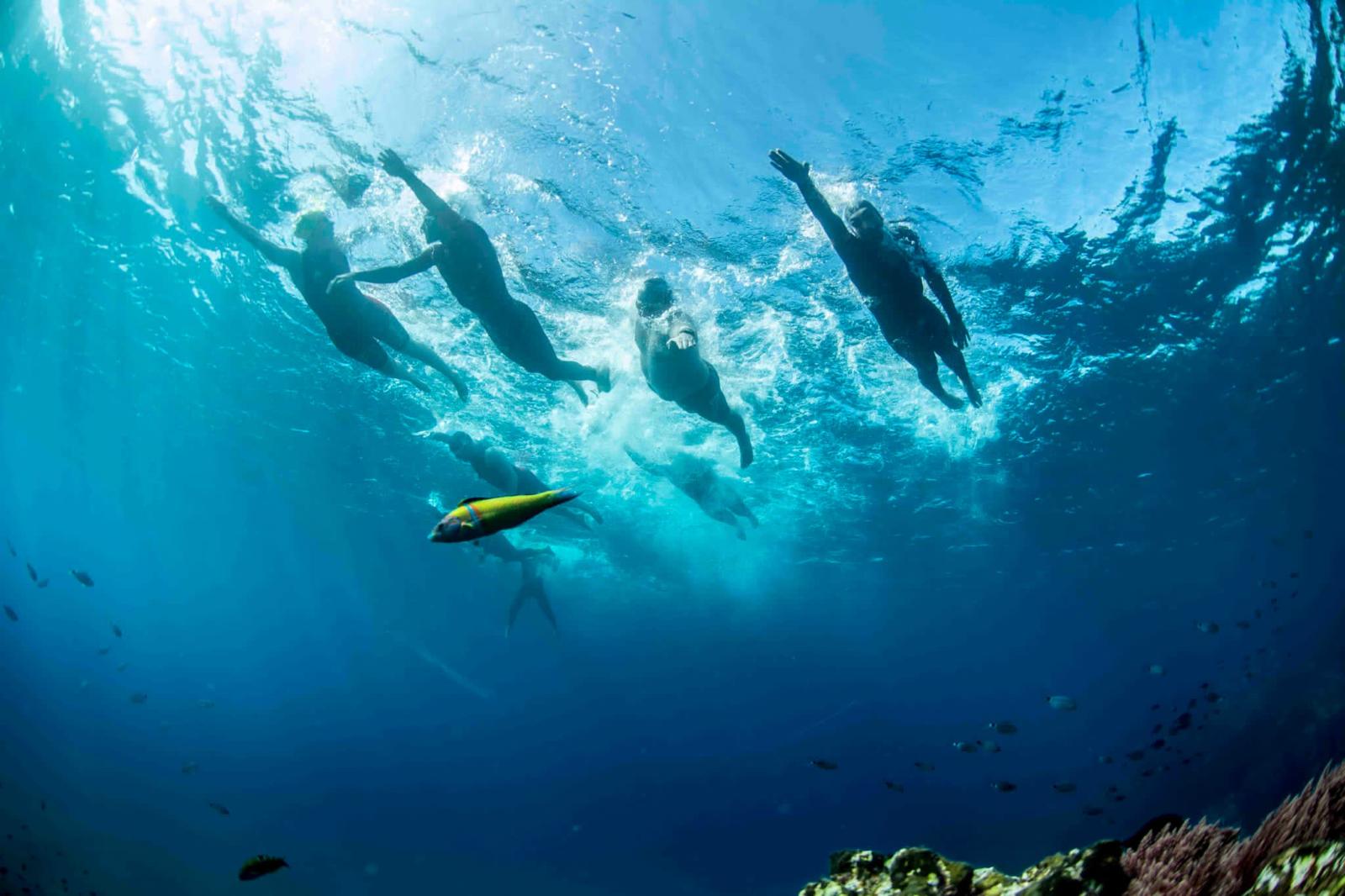 Nadar en las bellas aguas de Lanzarote era uno de los mayores placeres para José Antonio